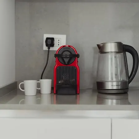 Gohost - Next To The Olympic Village Terrace דירה