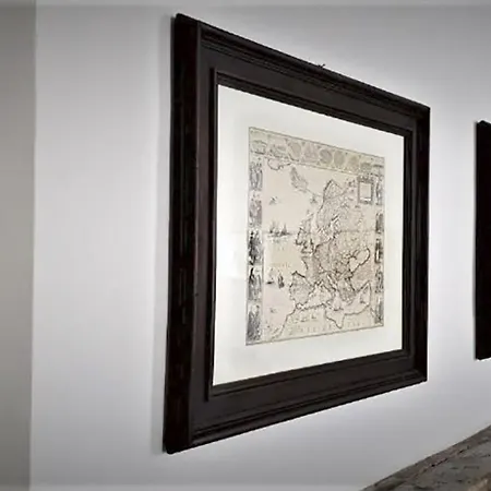 Apartment Dhomes - And