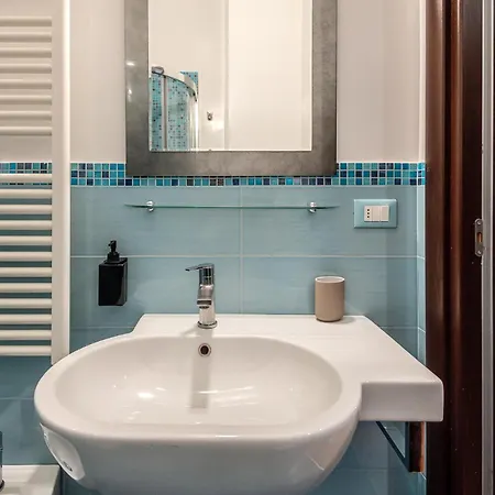 Stayeasy Montenero48 - Portaromana Center شقة *