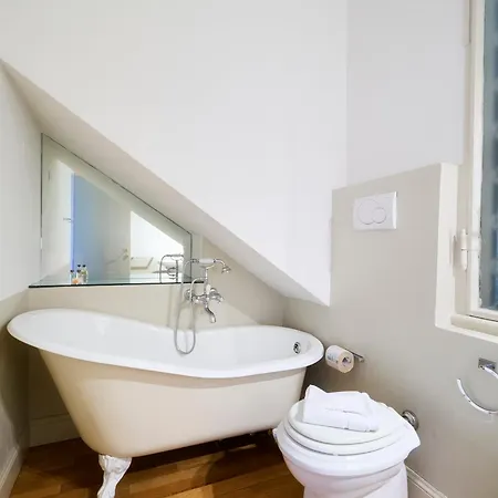 Elegante Quadrilocale Conciliazione - Mirable Pm ミラノ