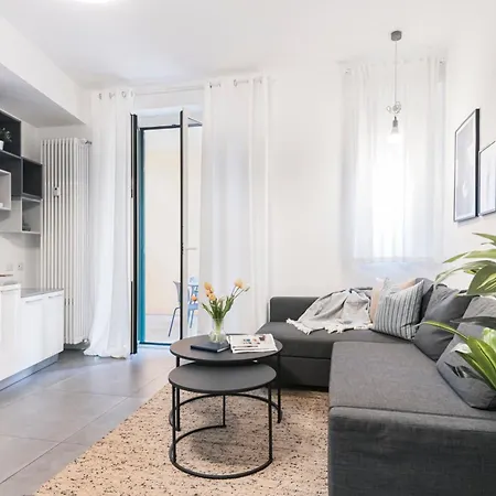 Appartement Easylife - - G Emiliani 1 114 - Porta Romana Milan