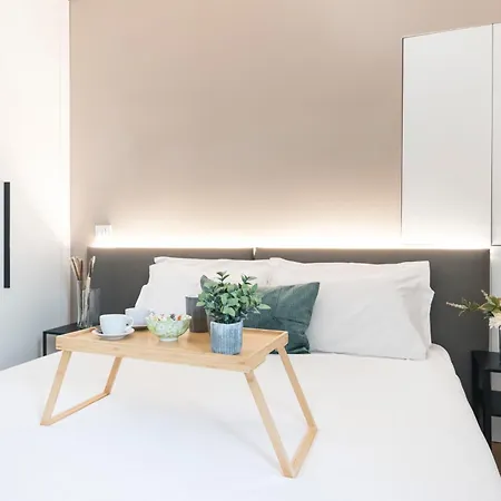 Apartment Beautiful And Spacious House In Corso By Easylife