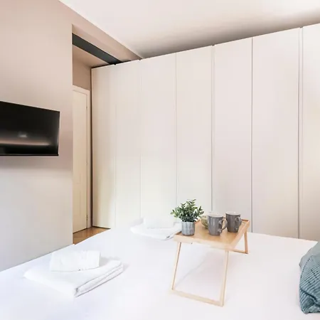 Apartment Beautiful And Spacious House In Corso By Easylife