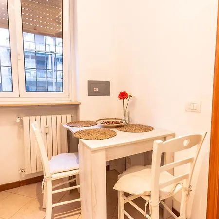 Modern Loft In Near Metro And San Siro 公寓 米兰