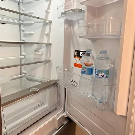 Kibilu - Dergano Metro, Fast Wifi, Air Conditioning, Fiera דירה