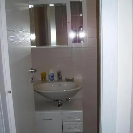 Grazioso Monolocale In Via Calzecchi * מילאנו