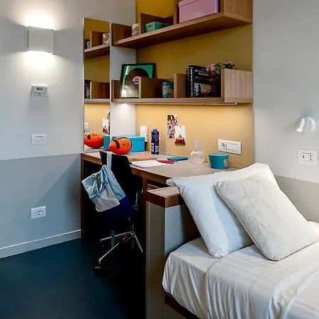 Hotel Aparto Giovenale