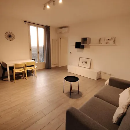 Apartment Corvetto 7