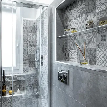 Bande Nere Apartment Milan