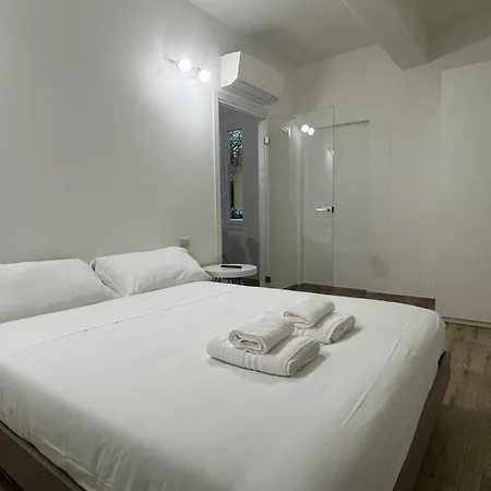 Moscova-arena Area, * Milan