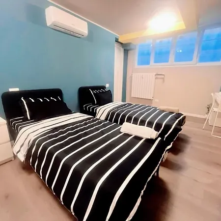 B&B Pizza Room Twin Room Near Navigli Milan Milan