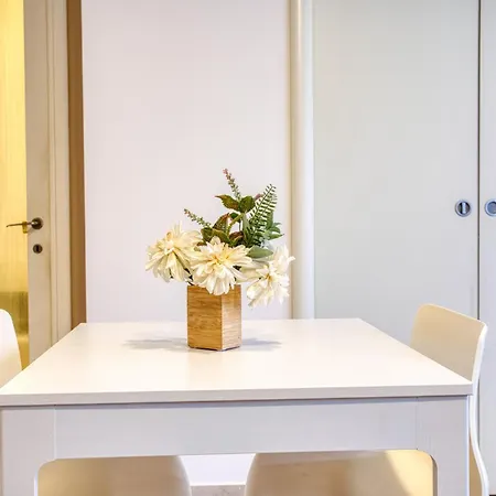 Easylife - - Morosini 32 - Porta Romana