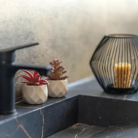 New With 4 Bedrooms 밀라노