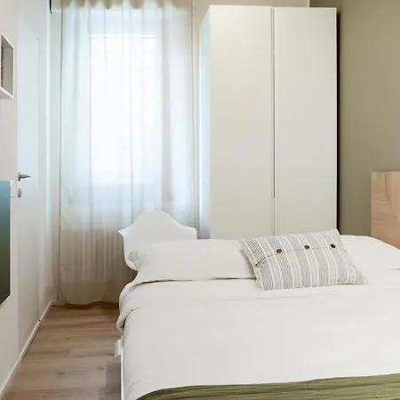 Apartment Nuovo - Con Due Da Letto Milan
