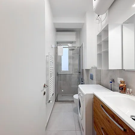 Free Park, 100m From San Siro, Derby Two-room Milan