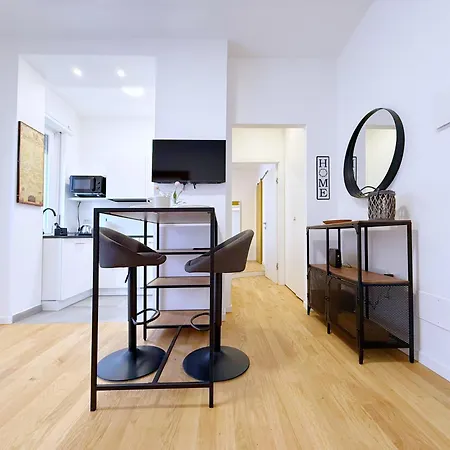 Viale Monza Ab - 2 Bedroom- 15 Min Dal Duomo Mediolan