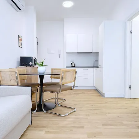 Viale Monza Ab - 2 Bedroom- 15 Min Dal Duomo * Mediolan
