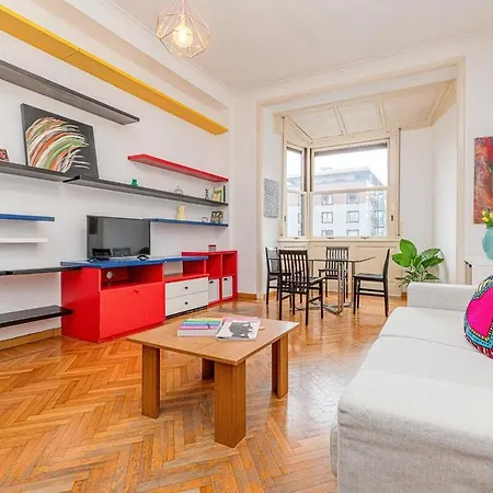 Mondrian Style House * Милан