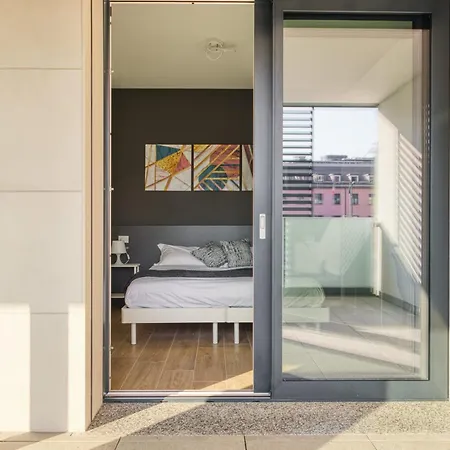 In Financial District 4 Pax Appartement *