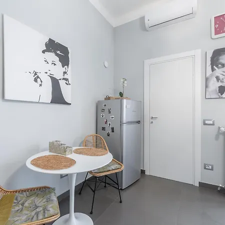 Monolocale Vicino Metro E Aeroporto Linate *