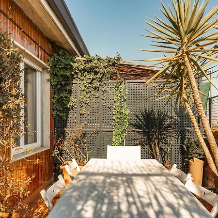 New Collection - With Terrace - Isola District Near Metro *