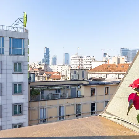 Repubblica-stazione Big House Skyline View 4 Pax Check In H24 Апартаменты Милан
