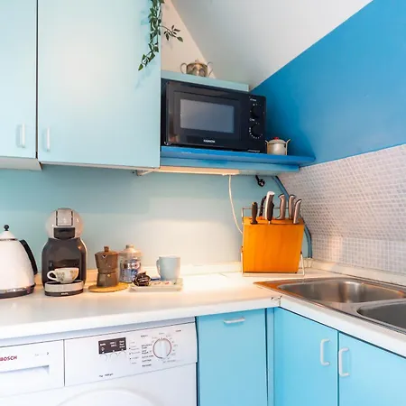 Repubblica-stazione Big House Skyline View 4 Pax Check In H24