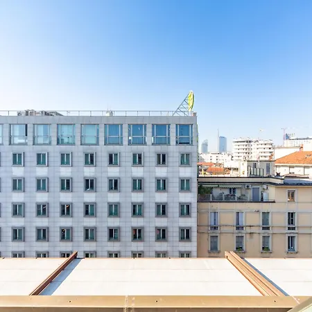 Repubblica-stazione Big House Skyline View 4 Pax Check In H24 Апартаменты *