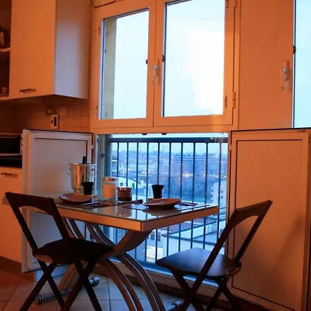 Bright And Panoramic Near Navigli, Apartment *