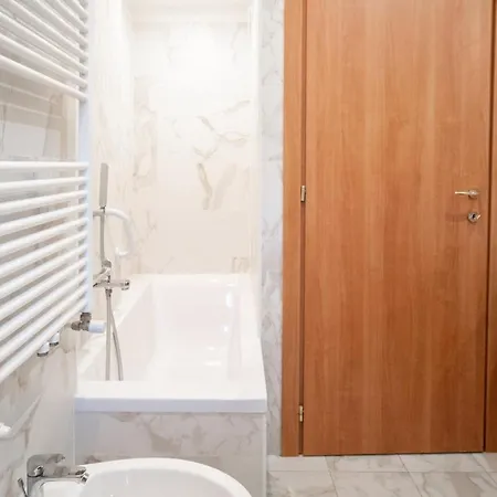 Appartamento 10 Min To Duomo New Chic Apt, 20 Min To Linate