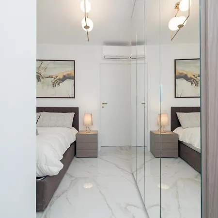 4co4 - Duomo - Luxurious - Large -