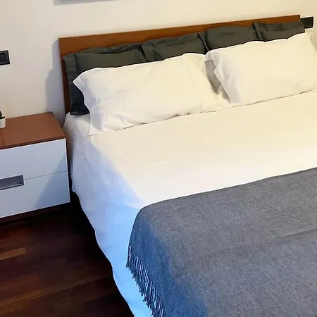 Meneghina Family Apartamento Milão