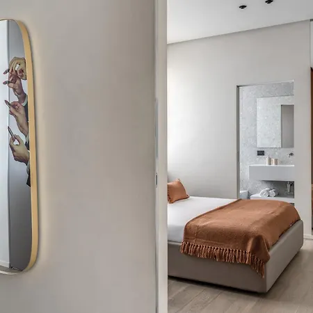 Seety Duomo Mediolan