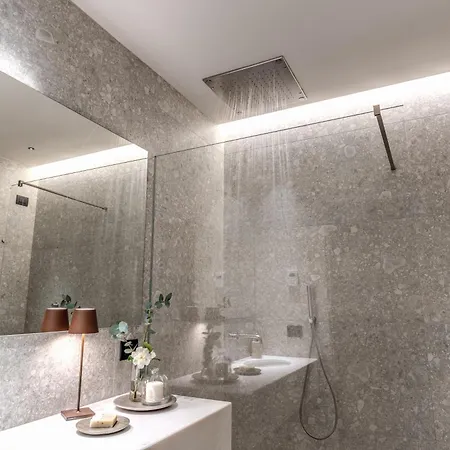 アパート Seety Duomo