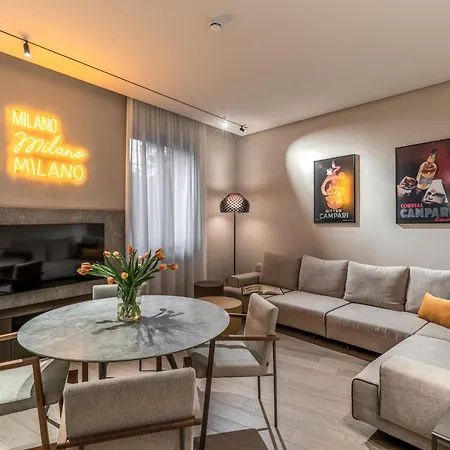 Seety Duomo Mediolan