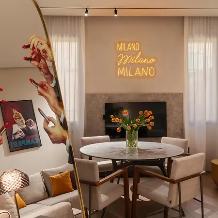 Seety Duomo * ミラノ