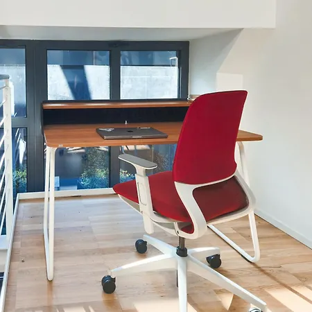 Modern Loft, Design & Comfort