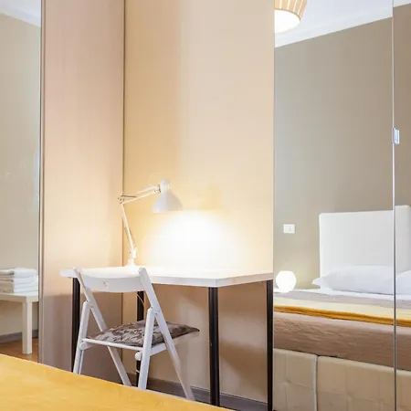 Apartamento Honey Exclusive - Train Station - Near Center *