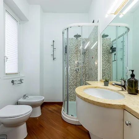 Niguarda Stylish Flat Near M5 Апартаменты *