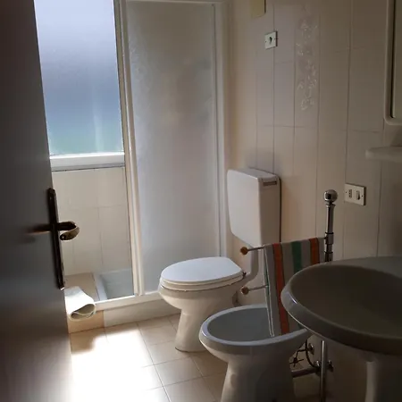 Beautiful And Spacious Two-room ミラノ