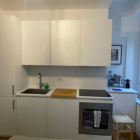 Visconti Di Modrone 18 * ميلان