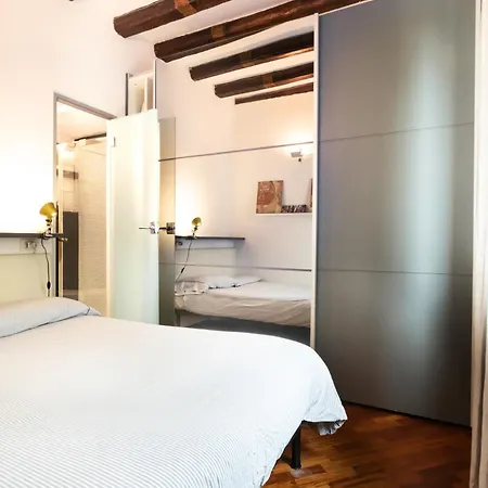 Cosy And Bright Flat In The Heart Of Porta Venezia Apartmán *