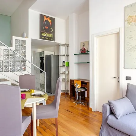 Apartment Cozy Loft In The Heart Of Isola District