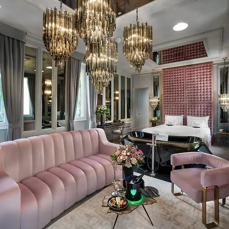 Hotel The Plein - Small Luxury Of The World 5*