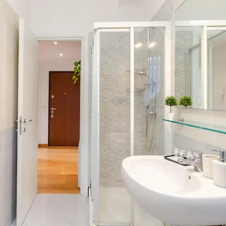 Vivimihome-chic Near Lägenhet Milano