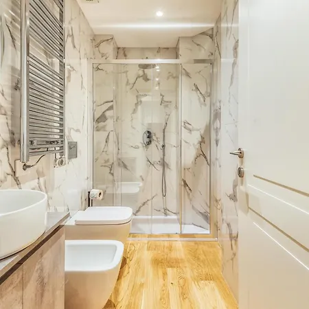 Via Carracci 6 2 Pax Wi-fi Apartment Milan