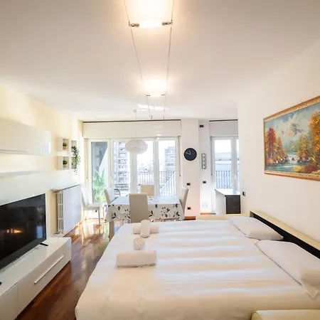 Splendido Bilocale A Due Passi Da Bicocca - M5 Apartament
