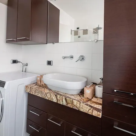 Splendido Bilocale A Due Passi Da Bicocca - M5 Apartament Mediolan