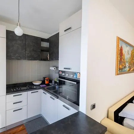 Apartament Splendido Bilocale A Due Passi Da Bicocca - M5 *