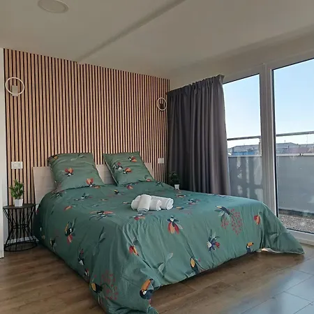 Sky View With Swimming Pool, Ac, Wifi, M2